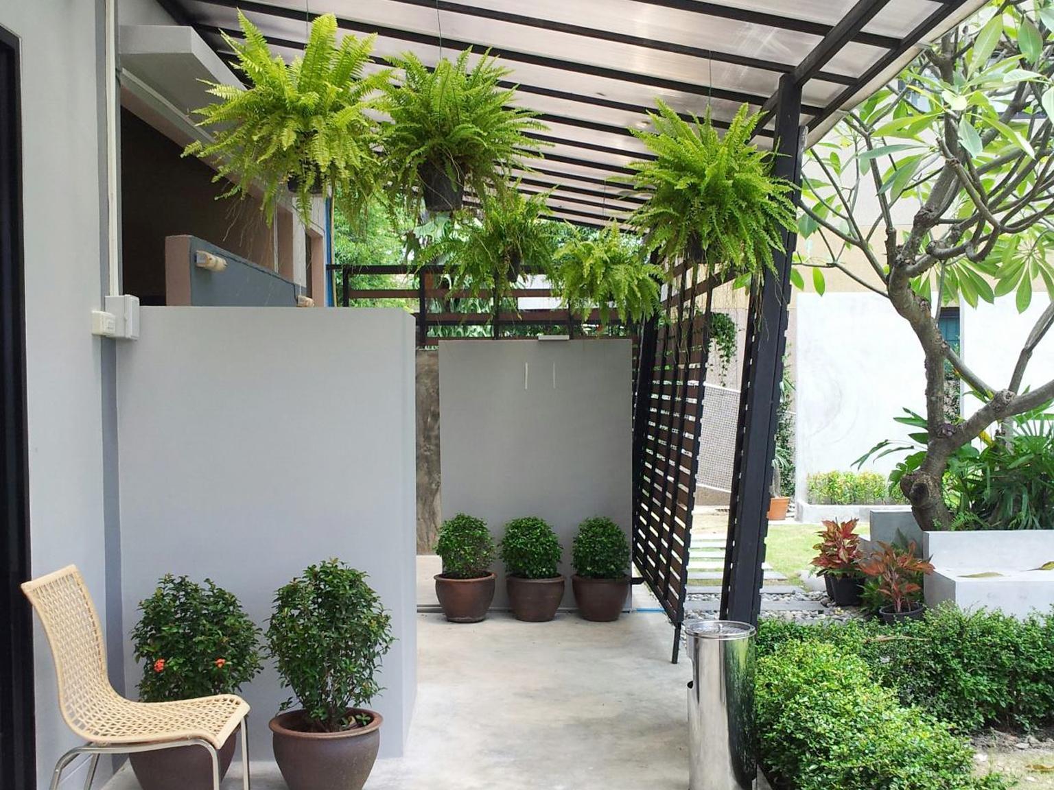 โรงแรมศรีสมไทย อุบลราชธานี ภายนอก รูปภาพ
